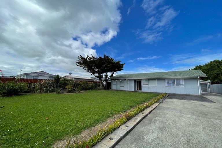 Photo of property in 3 Harwell Place, Mangere, Auckland, 2022