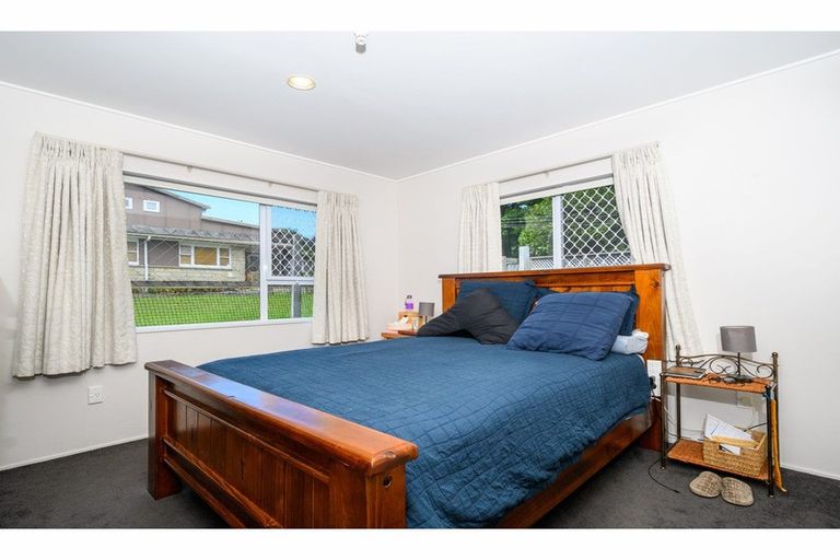 Photo of property in 369a Hobsonville Road, Hobsonville, Auckland, 0618