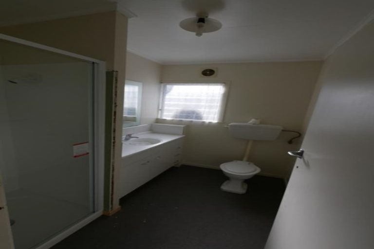 Photo of property in 1/75 Settlement Road, Papakura, 2110