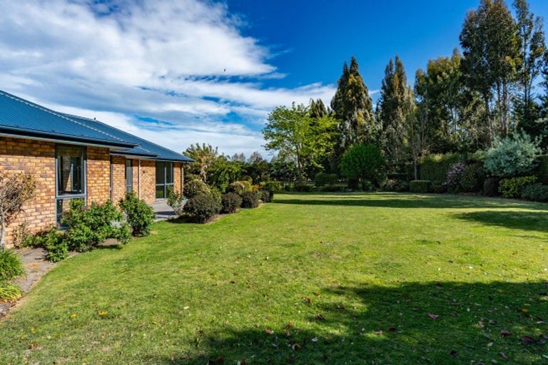 Photo of property in 107 Horndon Street, Darfield, 7571