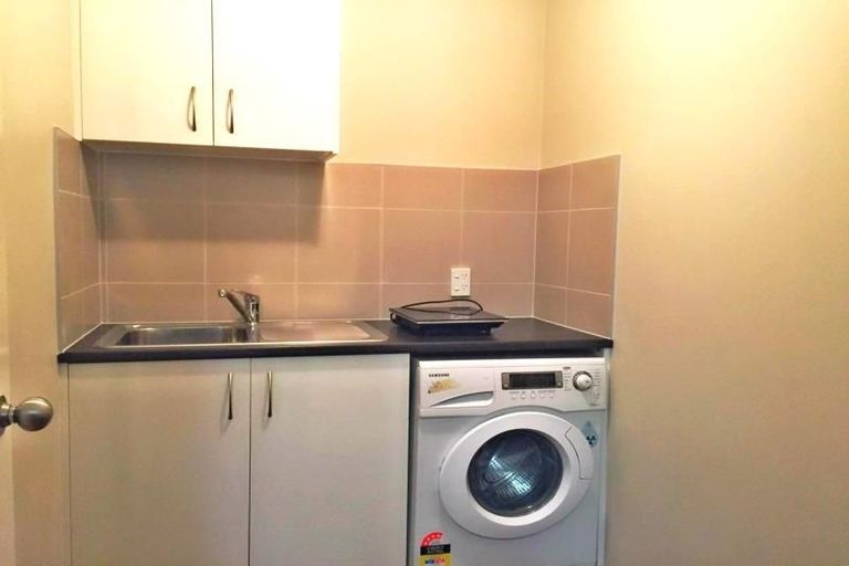 Photo of property in 64 Sunnybrae Road, Hillcrest, Auckland, 0627