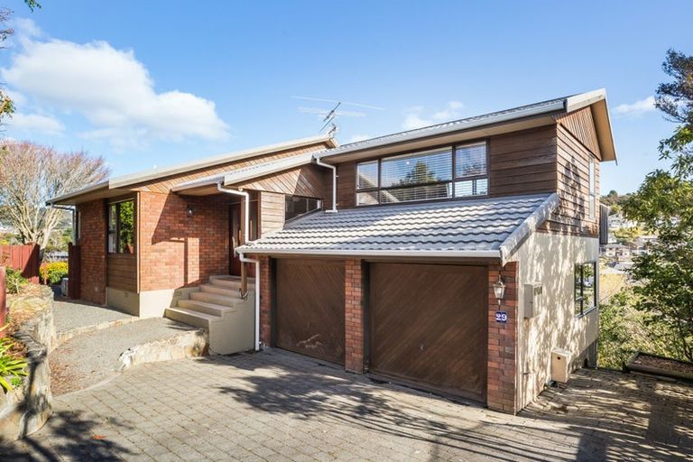 Photo of property in 29 Observatory Close, Whitby, Porirua, 5024