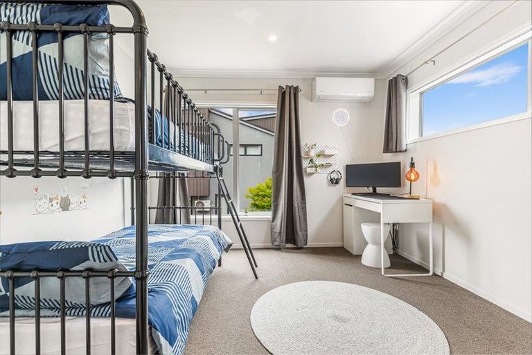 Photo of property in 41 Mapou Road, Hobsonville, Auckland, 0616