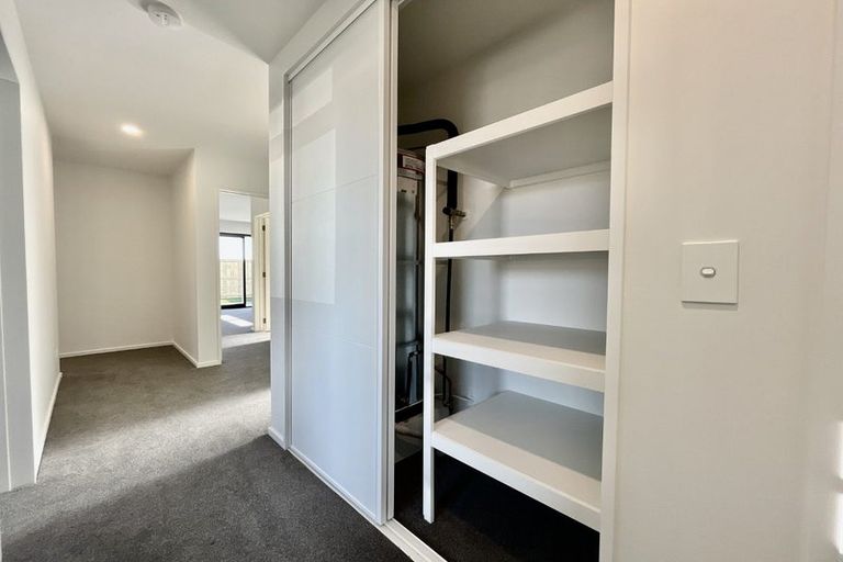 Photo of property in 19 Nirmal Way, Rolleston, 7614