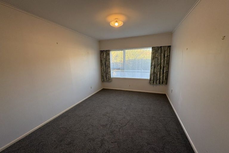 Photo of property in 10a Beauchamp Street, Tawa, Wellington, 5028