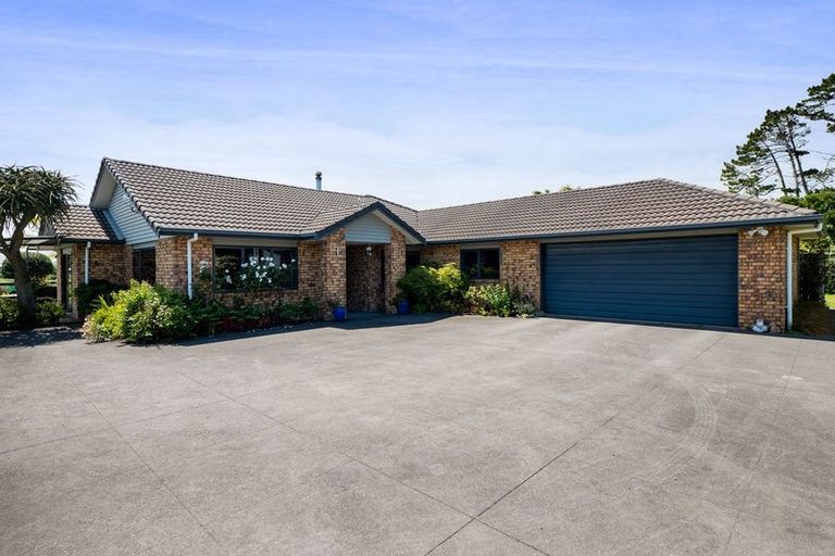 Photo of property in 325a Awai Road, Tarurutangi, New Plymouth, 4372
