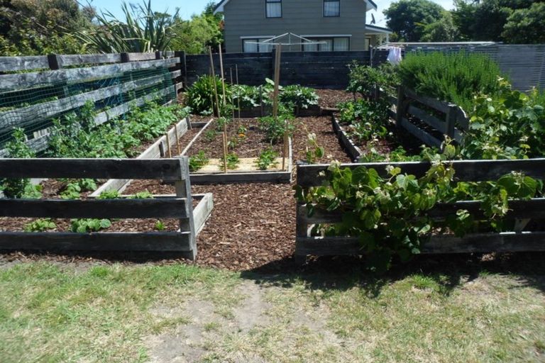 Photo of property in 264 Manly Street, Paraparaumu Beach, Paraparaumu, 5032