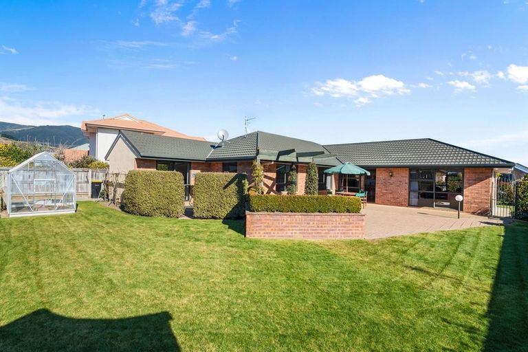 Photo of property in 7 Fell Place, Stoke, Nelson, 7011