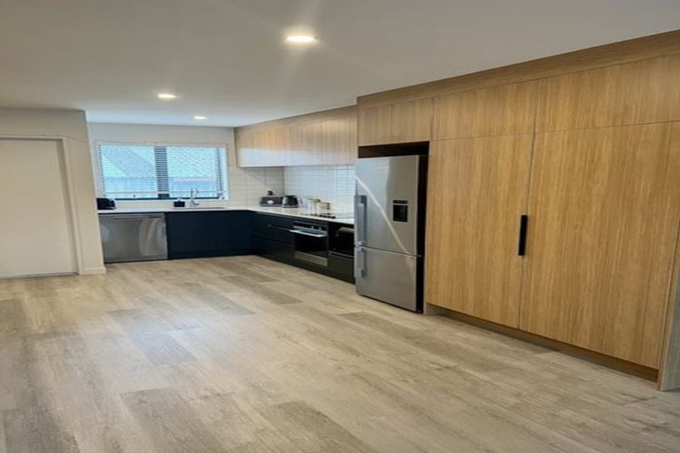 Photo of property in 6 Parenga Lane, Kumeu, 0810