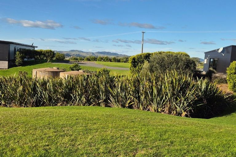 Photo of property in 330 Cable Bay Block Road, Cable Bay, 0420