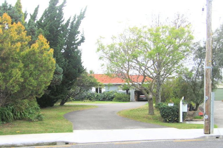 Photo of property in 7 Cambridge Terrace, Taradale, Napier, 4112