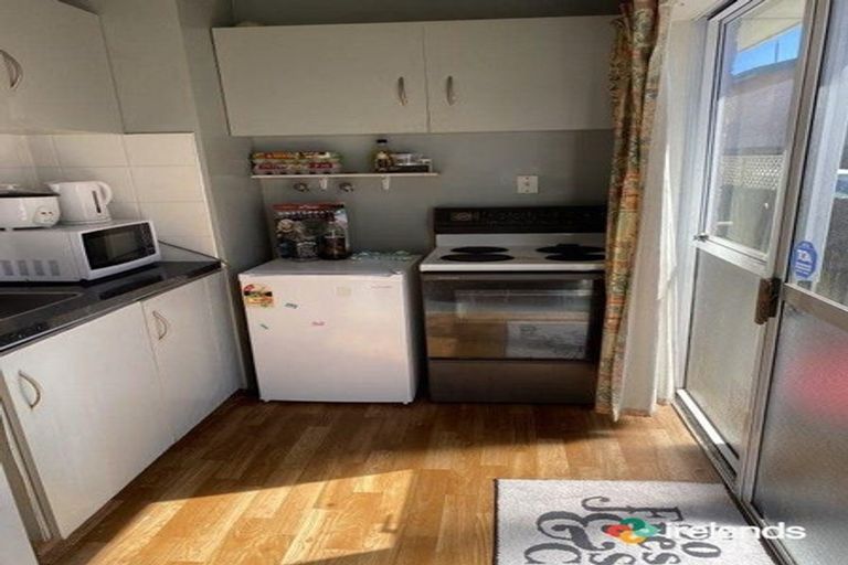 Photo of property in 2/417 Hereford Street, Linwood, Christchurch, 8011