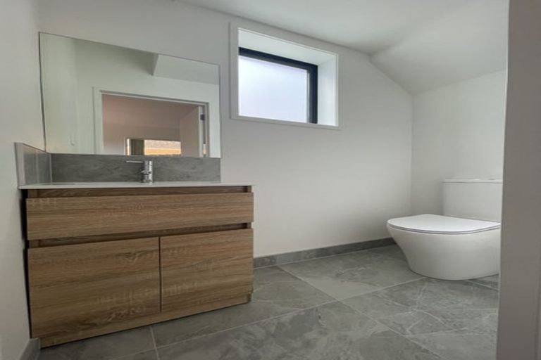 Photo of property in 1 Zion Road, Birkenhead, Auckland, 0626