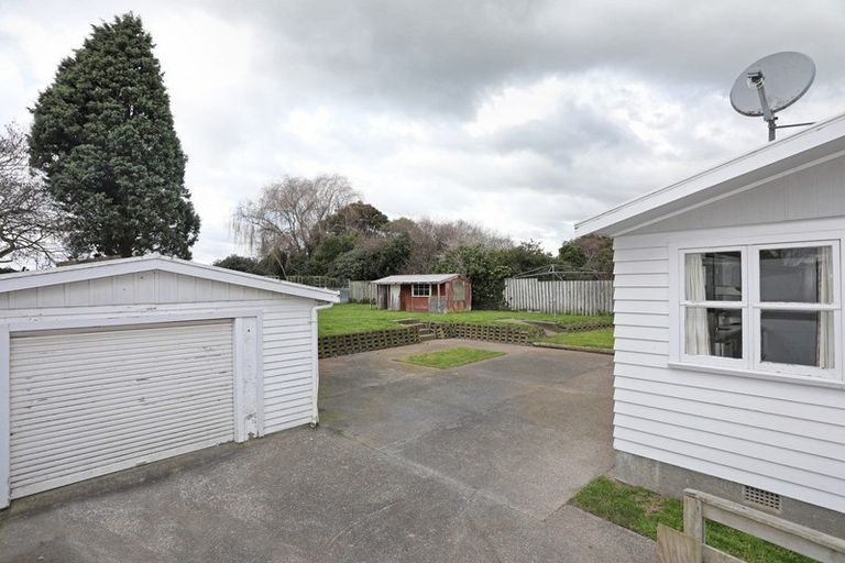 Photo of property in 21 Vera Street, Marton, 4710