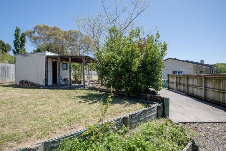 Photo of property in 10 Watts Road, Waipawa, 4210