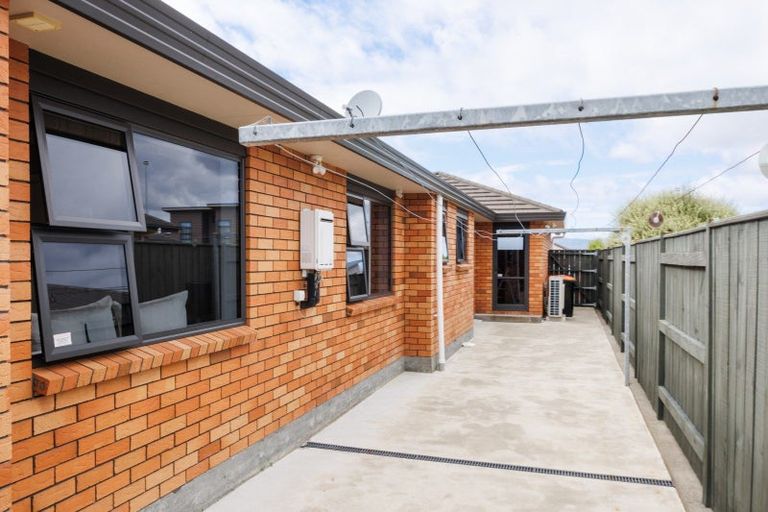 Photo of property in 49 Balrickard Way, Milson, Palmerston North, 4414