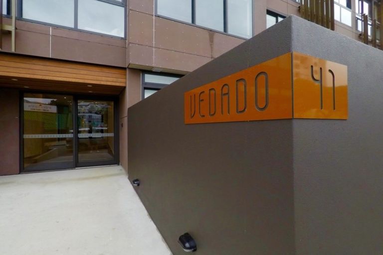 Photo of property in Vedado Apartments, 208/41u Hopper Street, Mount Cook, Wellington, 6011
