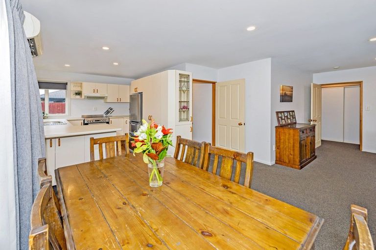 Photo of property in 2/30 Seymour Street, Hornby, Christchurch, 8042