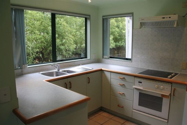 Photo of property in 56a Taikata Road, Te Atatu Peninsula, Auckland, 0610