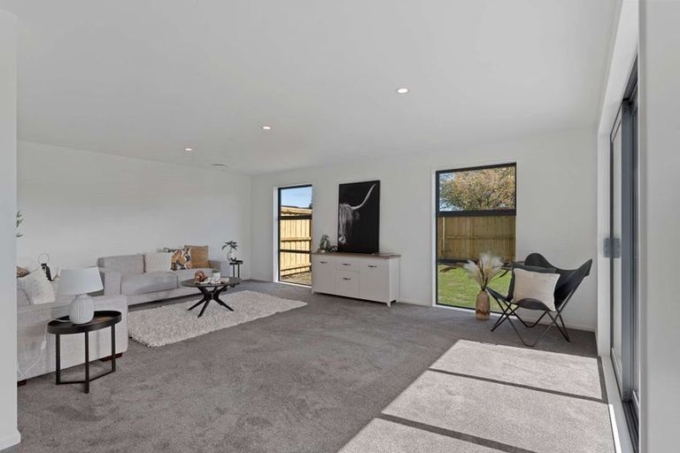 Photo of property in 22a Fairhurst Place, Rolleston, 7614