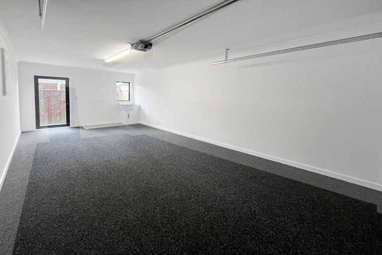 Photo of property in 83-85 Pitt Street, Palmerston North, 4410