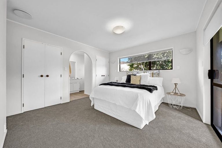 Photo of property in 7 Catania Place, Conifer Grove, Takanini, 2112