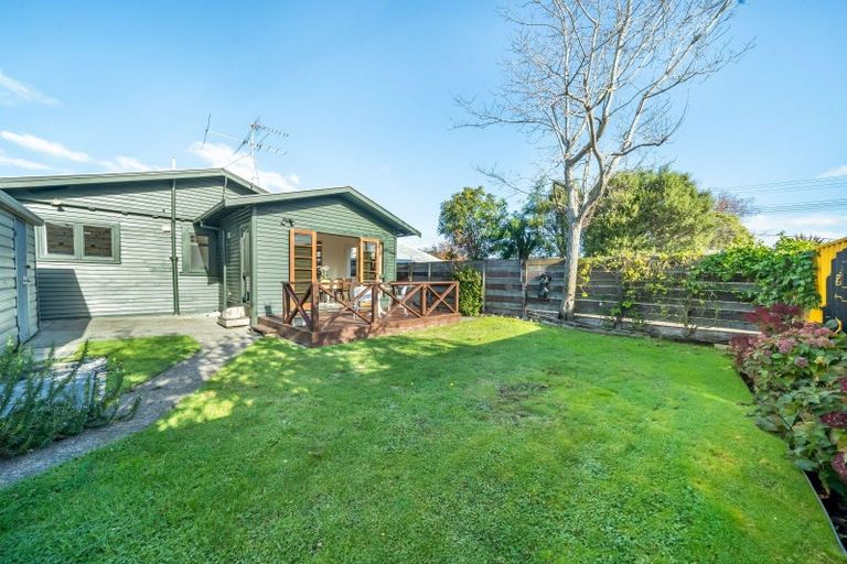 Photo of property in 53 Palmer Crescent, Silverstream, Upper Hutt, 5019