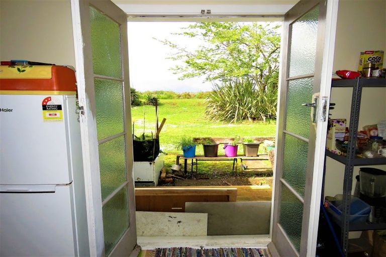 Photo of property in 4 Forbes Street, Westport, 7825