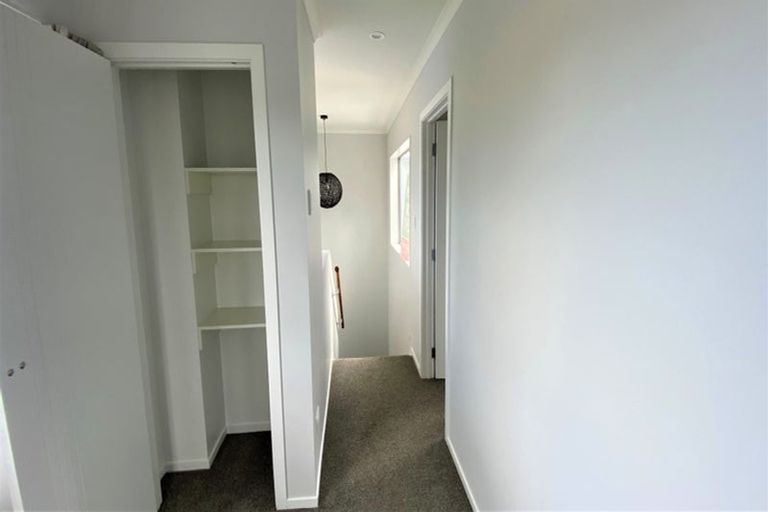 Photo of property in 11u3 Crosher Place, Silverdale, Hamilton, 3216