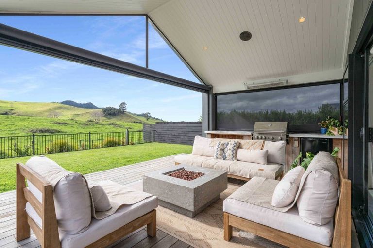 Photo of property in 24 Ataahua Views Terrace, Wharekaho, Whitianga, 3510