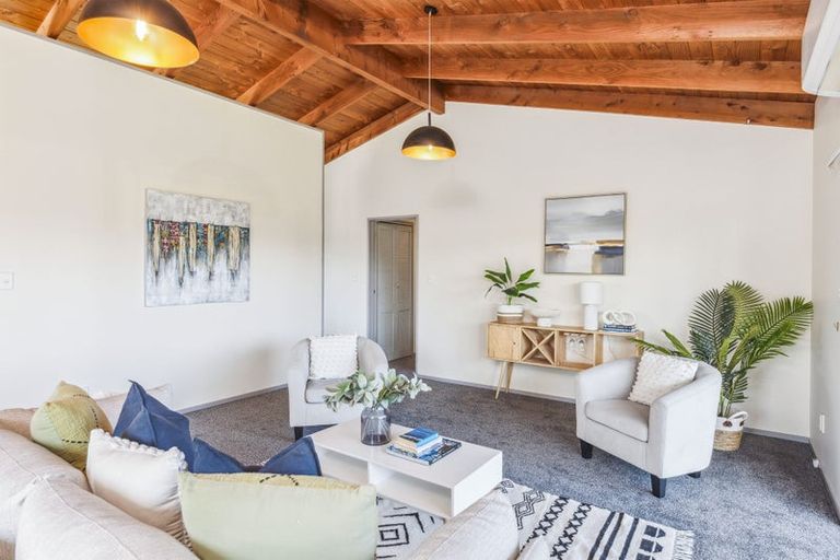 Photo of property in 50 Langdale Avenue, Paraparaumu, 5032