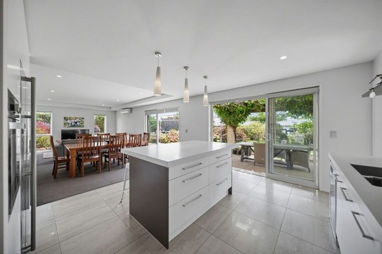 Photo of property in 127 Mcrobbie Road, Kingseat, Papakura, 2580