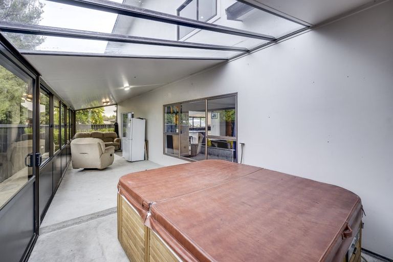 Photo of property in 13 Donegal Crescent, Tamatea, Napier, 4112