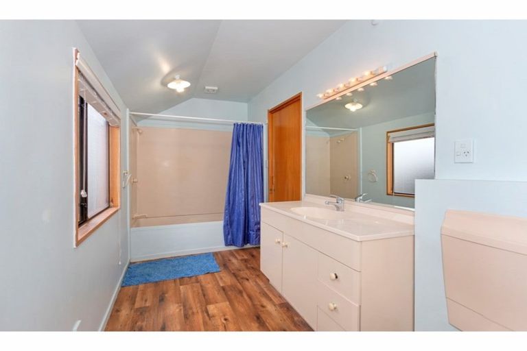Photo of property in 57 Tennyson Street, Sydenham, Christchurch, 8023