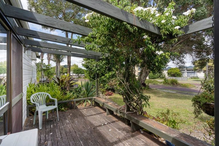 Photo of property in 161 Vista Paku, Pauanui, Hikuai, 3579