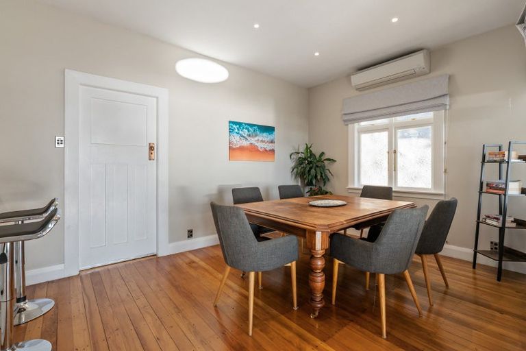 Photo of property in 111 Muritai Road, Eastbourne, Lower Hutt, 5013