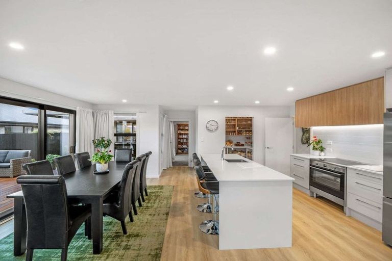 Photo of property in 125 Prestons Park Drive, Marshland, Christchurch, 8083