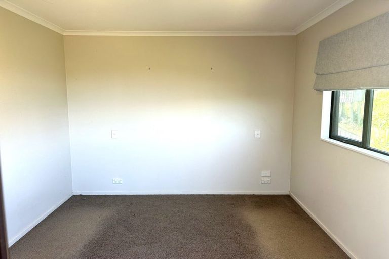 Photo of property in 14 Frances Street, Waikanae Beach, Waikanae, 5036