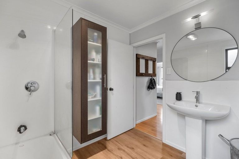 Photo of property in 6 Shakespeare Street, Stratford, 4332