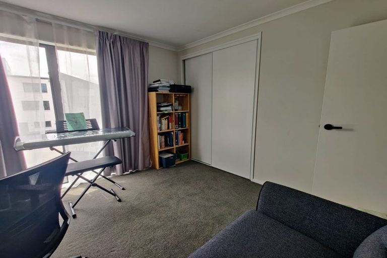 Photo of property in 40 Ringa Matau Road, Hobsonville, Auckland, 0616