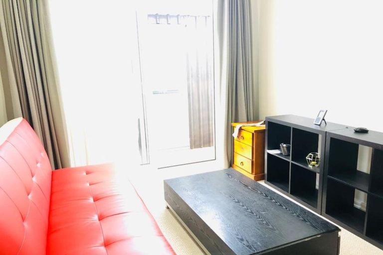 Photo of property in 19 Kira Road, Flat Bush, Auckland, 2016
