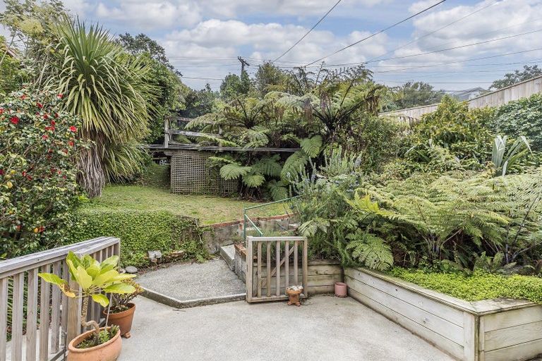 Photo of property in 11 Mitchell Street, Brooklyn, Wellington, 6021