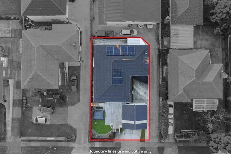 Photo of property in 37a Bradbury Road, Botany Downs, Auckland, 2010