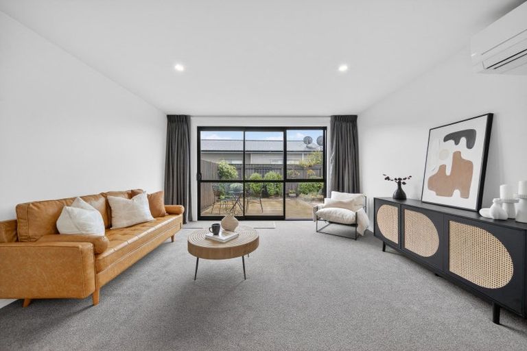 Photo of property in 3/20 Ballinger Place, Carterton, 5713