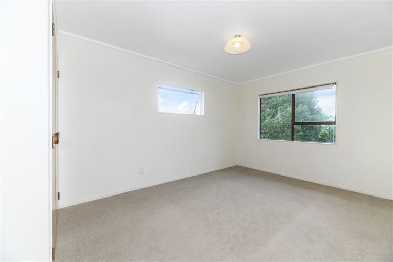 Photo of property in 2/38 Leo Street, Glen Eden, Auckland, 0602