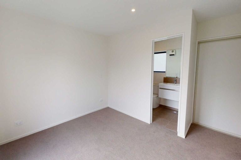 Photo of property in 2/143 Cranford Street, St Albans, Christchurch, 8014