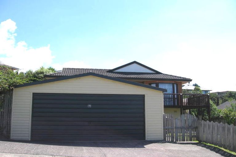 Photo of property in 25 Ian Sage Avenue, Torbay, Auckland, 0630