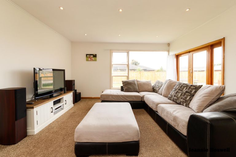 Photo of property in 79 James Line, Kelvin Grove, Palmerston North, 4414