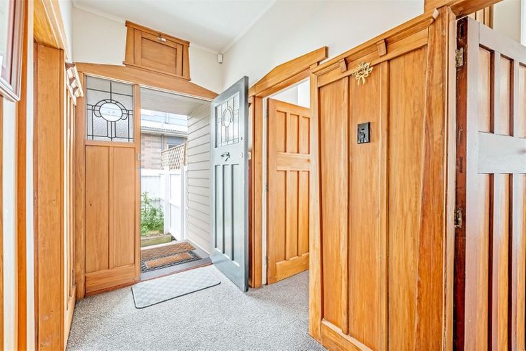 Photo of property in 21 Wyon Street, Linwood, Christchurch, 8062