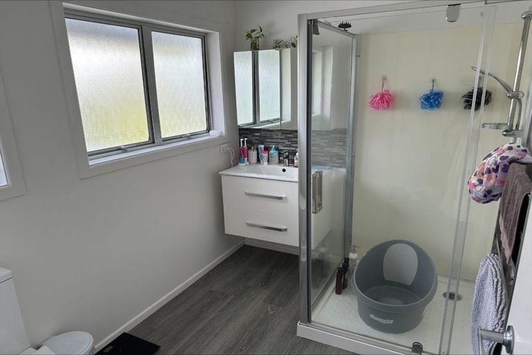 Photo of property in 1/35 Routley Drive, Glen Eden, Auckland, 0602